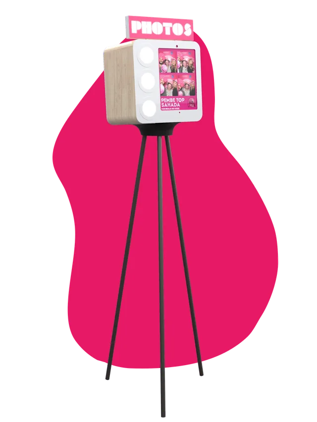 150 fast photos package: Badabooth photo booth
